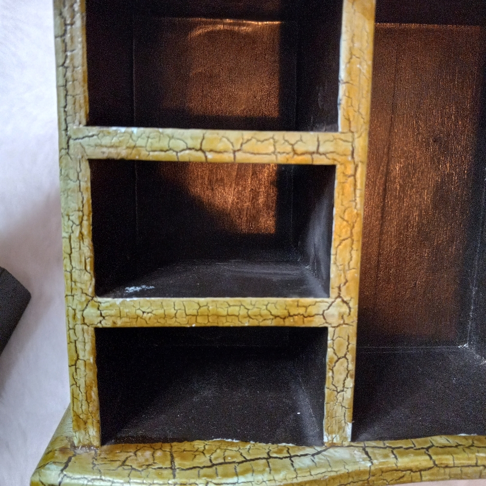 Kitschy Mini Wardrobe Style Teddy Bear Jewelry Box - Picture 12 of 15